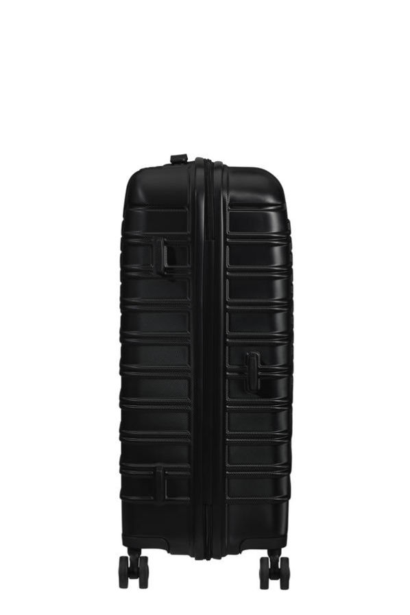 Mala de Viagem Média 66cm 4 Rodas Preto Universo - ActivAir | American Tourister