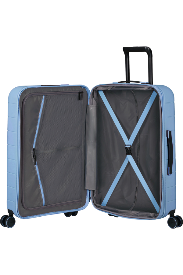 Mala de Viagem Média 67cm Expansível 4 Rodas Azul Pastel - Novastream | American Tourister