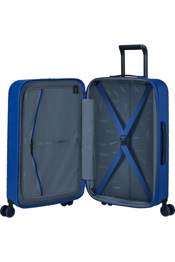 Mala de Viagem Média 67cm Expansível 4 Rodas Azul Marinho - Novastream | American Tourister