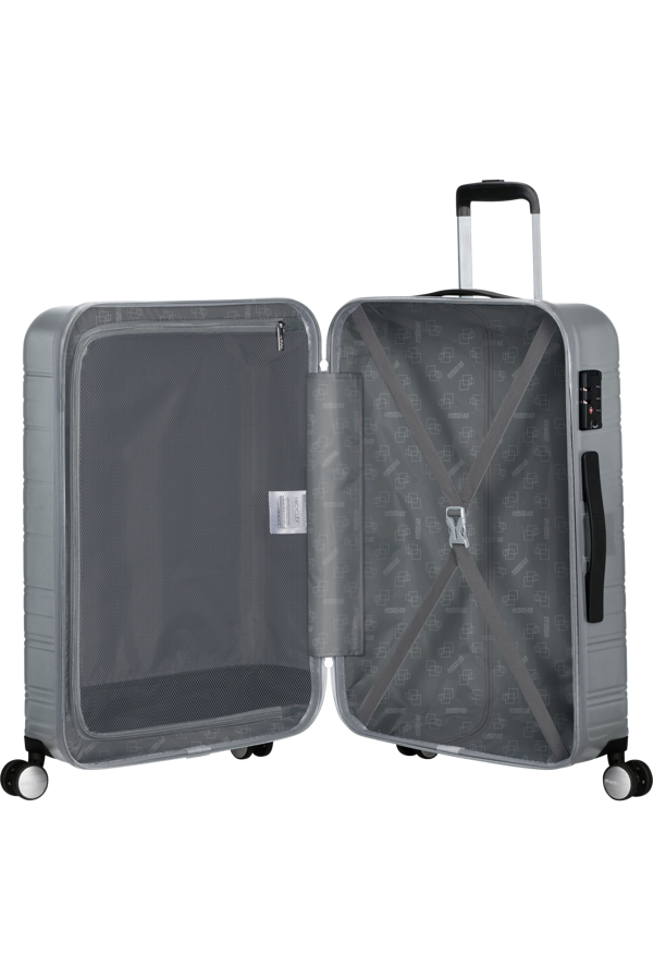 Mala de Viagem Média 67cm 4 Rodas Prateada - High Turn | American Tourister