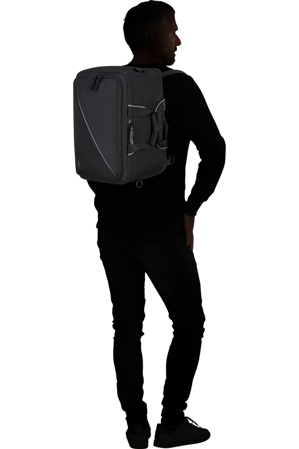 Mochila de Cabine Convertível em Saco 14 Preta - Take2Cabin | American Tourister