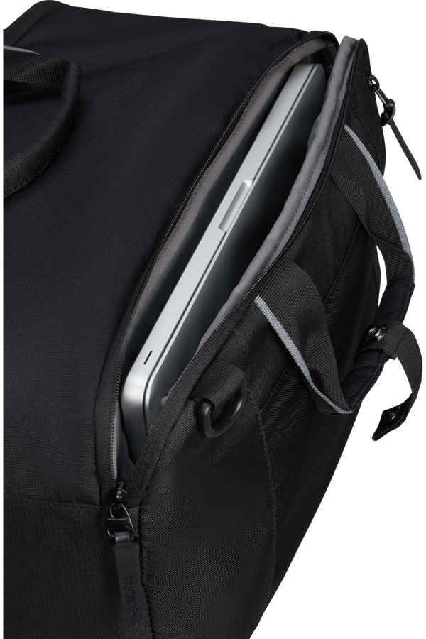 Mochila de Cabine Convertível em Saco 14 Preta - Take2Cabin | American Tourister