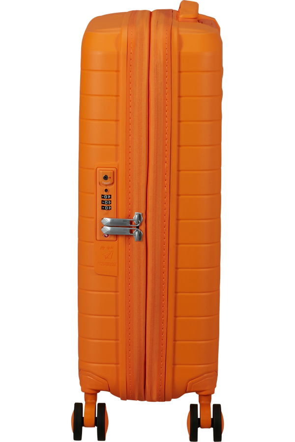 Mala de Cabine 55cm Expansível 4 Rodas Laranja Radiante - FastForward | American Tourister