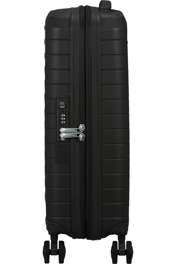 Mala de Cabine 55cm Expansível 4 Rodas Preto - FastForward | American Tourister