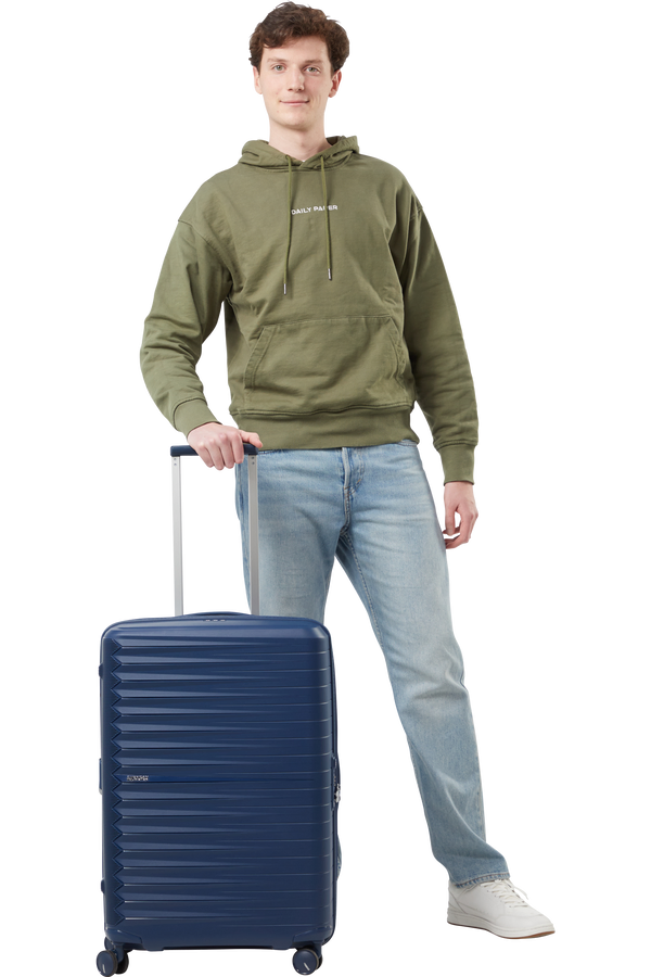 Mala de Viagem Média 68cm Expansível 4 Rodas Azul-Marinho - FastForward | American Tourister