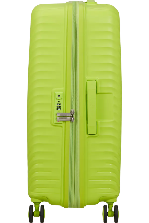 Mala de Viagem Média 68cm Expansível 4 Rodas Lima Hyper - Diablast | American Tourister®