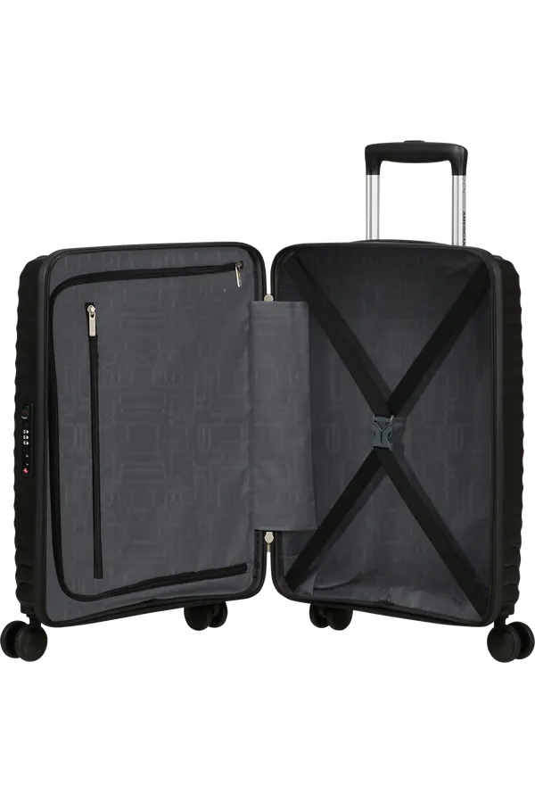 Mala de Cabine 55cm 4 Rodas Preto Code - Diablast | American Tourister®
