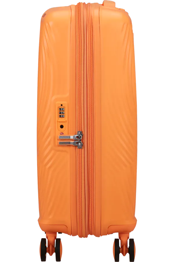 Mala de Cabine 55cm Expansível 4 Rodas Mickey Pêssego Laranja - Mickey Magic | American Tourister®