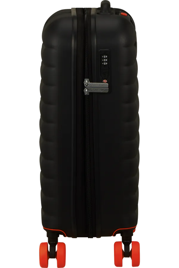 Mala de Cabine 55cm Expansível 4 Rodas Preto - Neovibe | American Tourister®