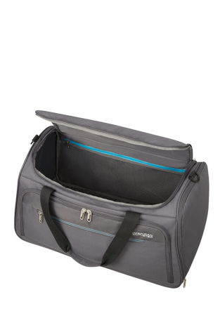 Saco de Viagem 55cm Cinzento Carvão - Heat Wave | American Tourister